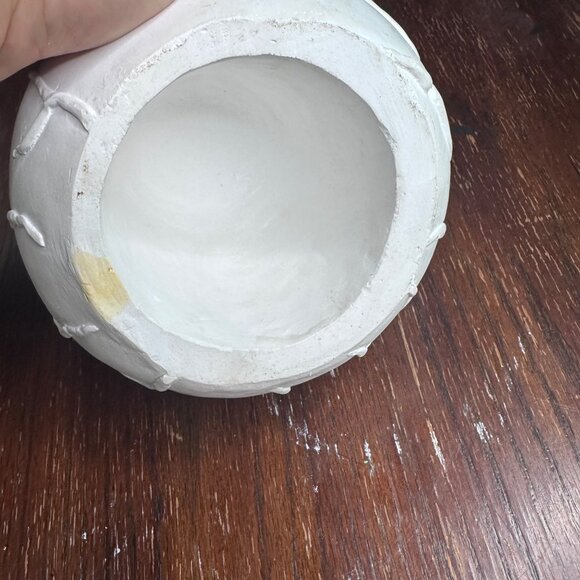 Large White Ceramic Eyeball Bookends With Sculpted Vein & Iris Details - Picture 13 of 13